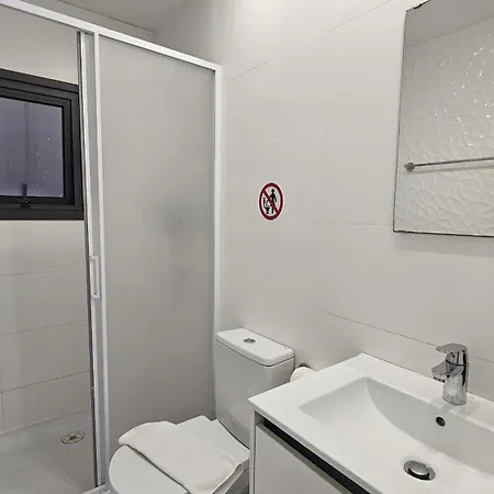 Finibreeze Apartman *